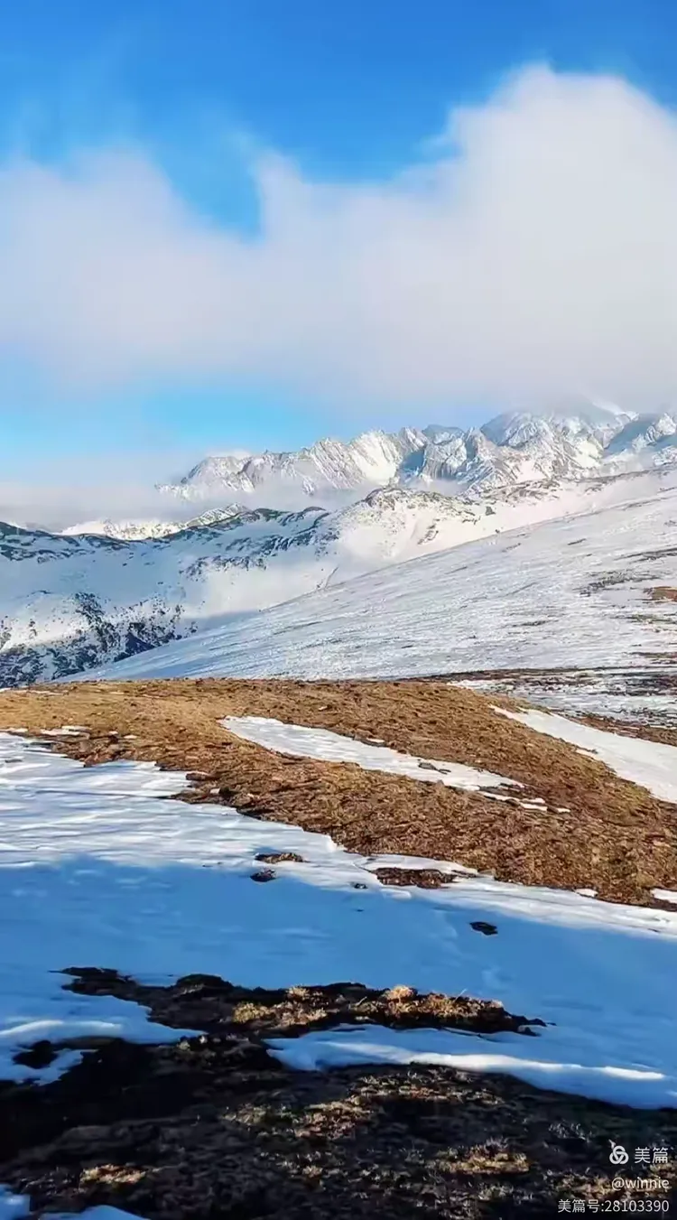 黄龙雪宝顶观景台雪景与日落